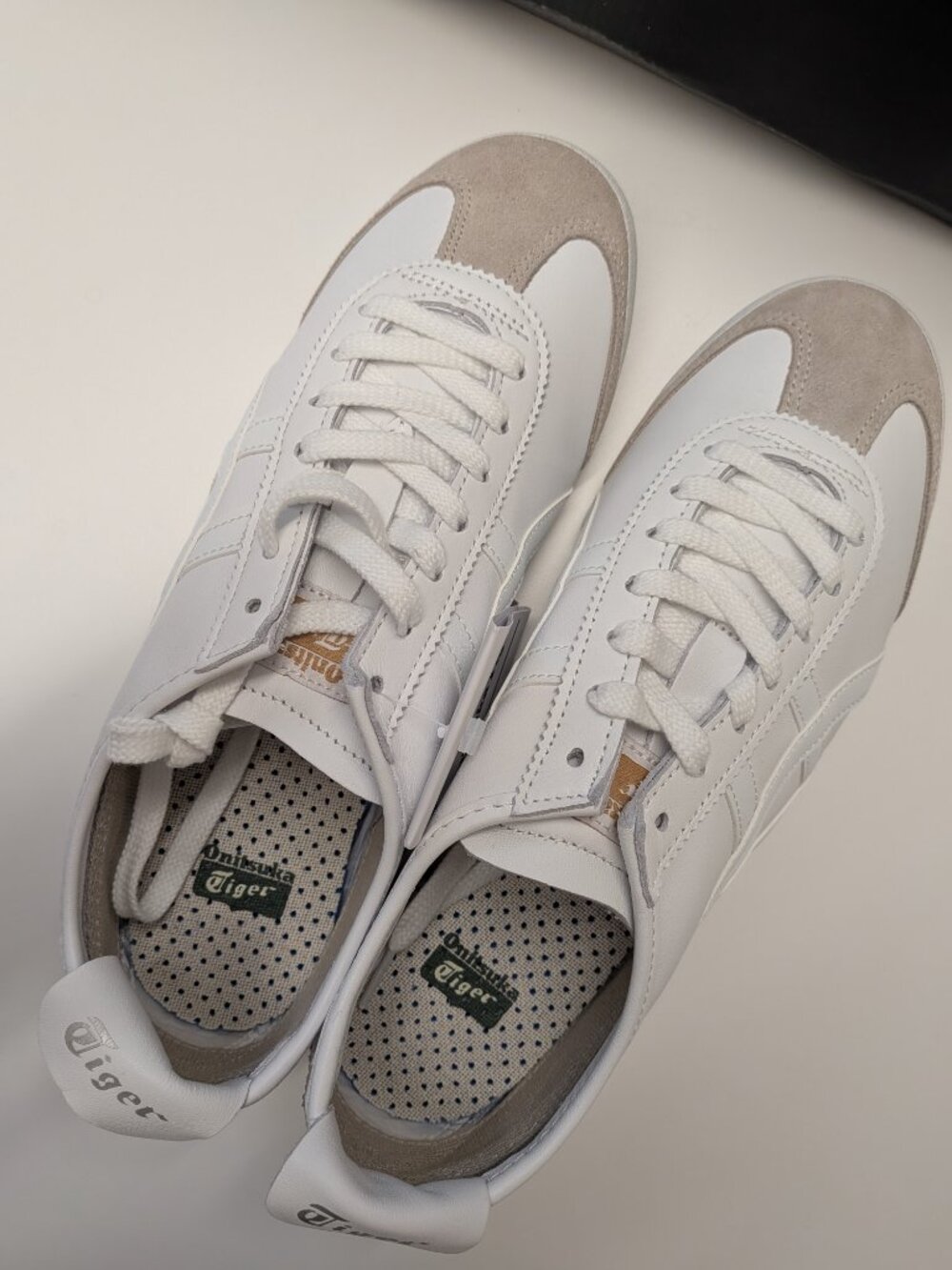 Onitsuka Tiger Mexico 66 "White/White" Sneaker Men 8.5 / Women 10 - Brand New - Picture 2 of 6